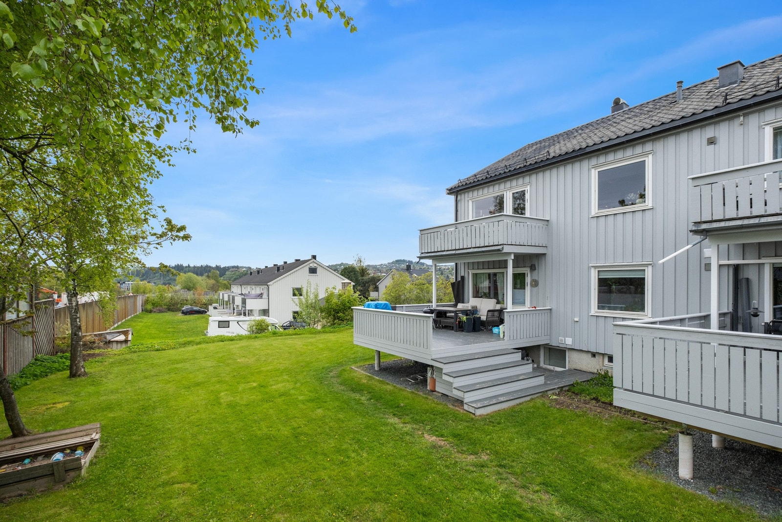 Klæbuveien 203 A ligger sentralt til på Nidarvoll med gangavstand til alt du kunne trenge i hverdagen Galleribilde