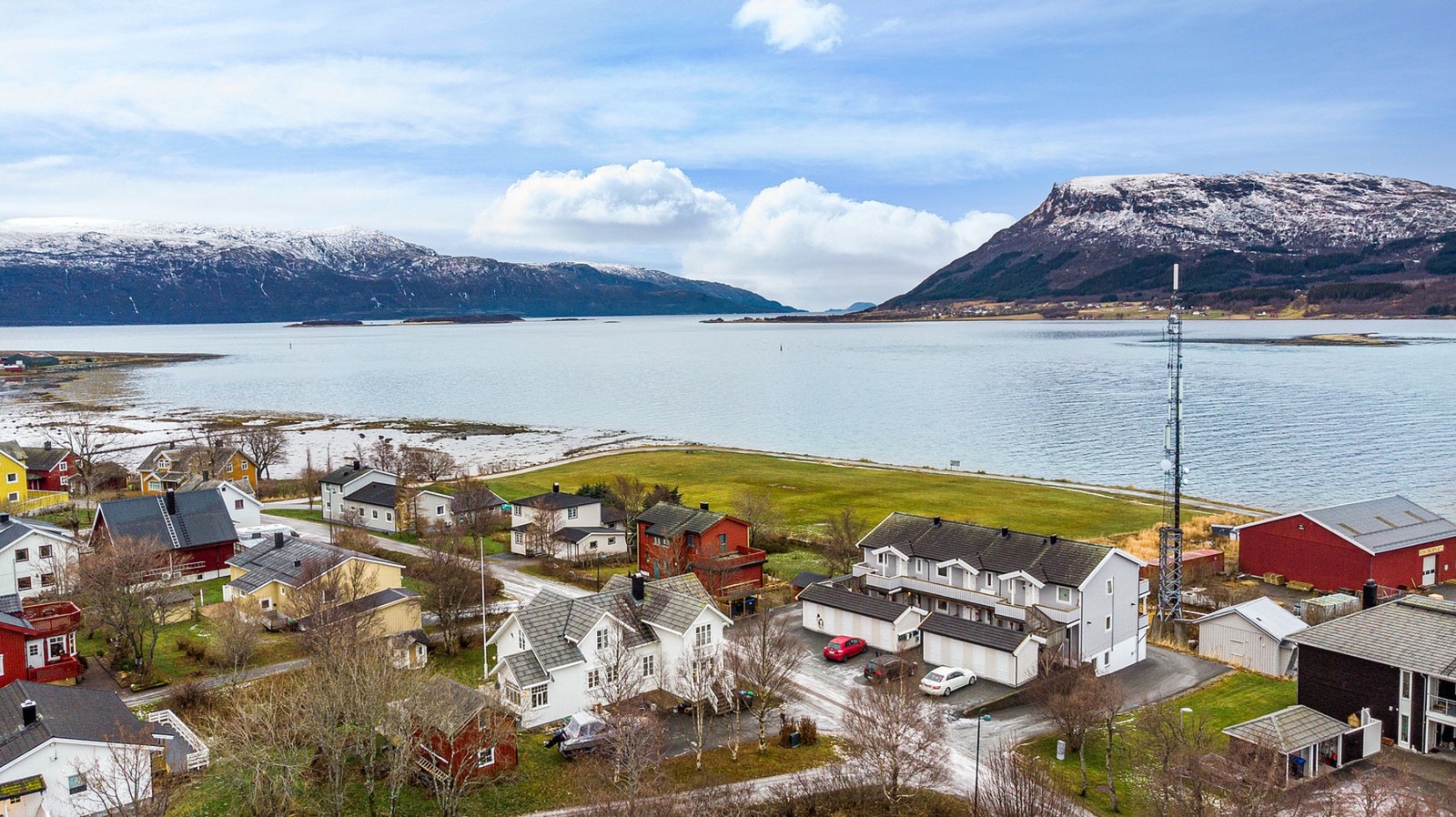 EIE eiendomsmegling har gleden av å presentere Strandvegen 4A Galleribilde