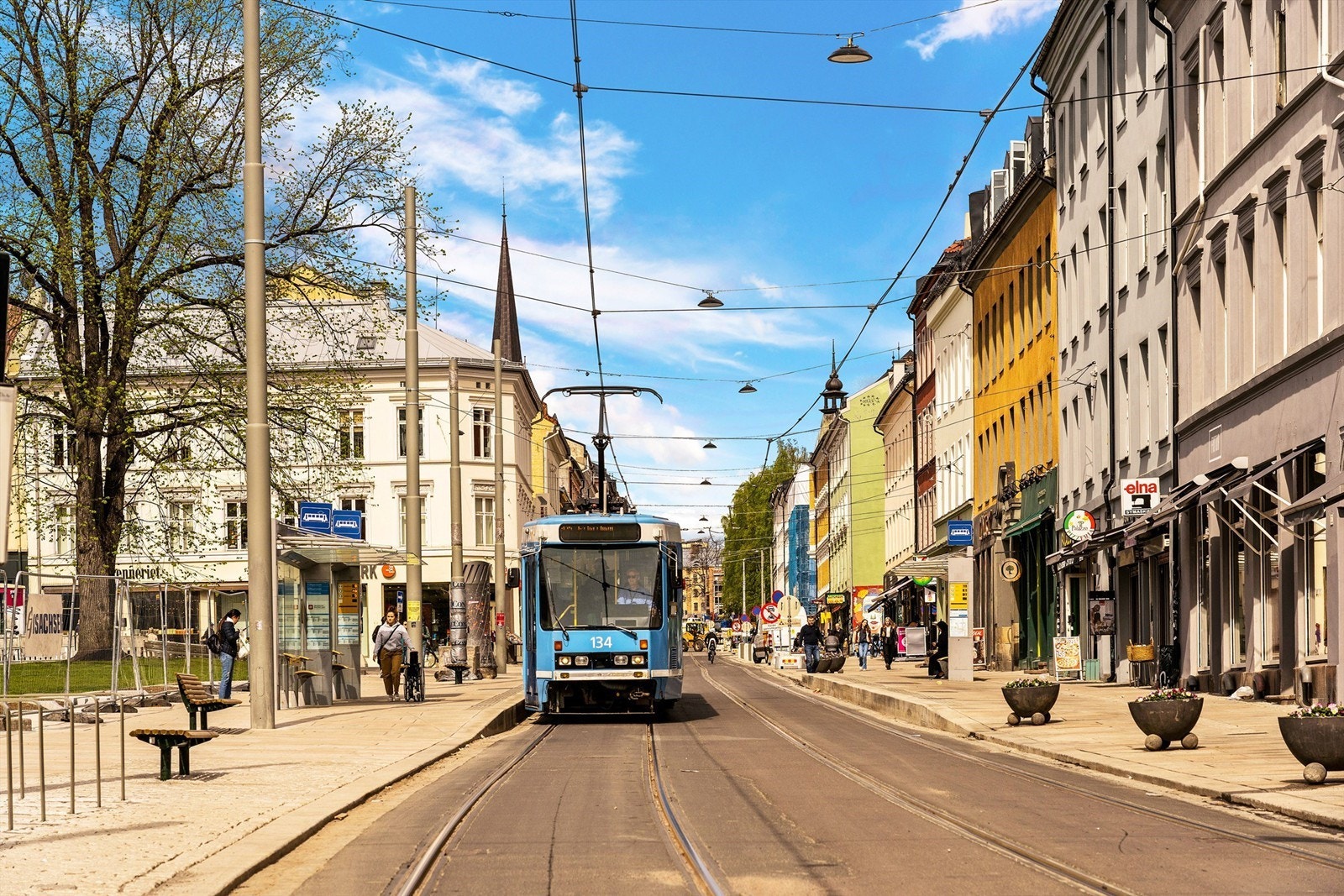 Her er det enkelt å bo, med og uten bil. Svært godt kollektivtilbud med både trikkeholdeplass og bussholdeplass rett i nærheten Galleribilde