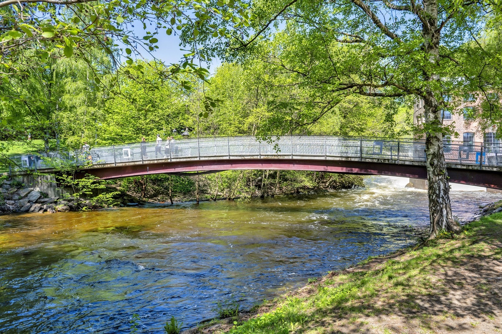Det er gode tur- og rekreasjonsmuligheter langs Akerselva som ligger få minutters gange fra leiligheten Galleribilde