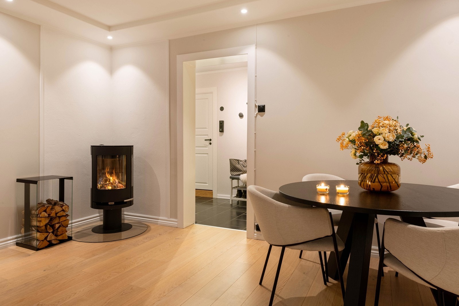 Leiligheten har nymalte overflater i 2025 Galleribilde