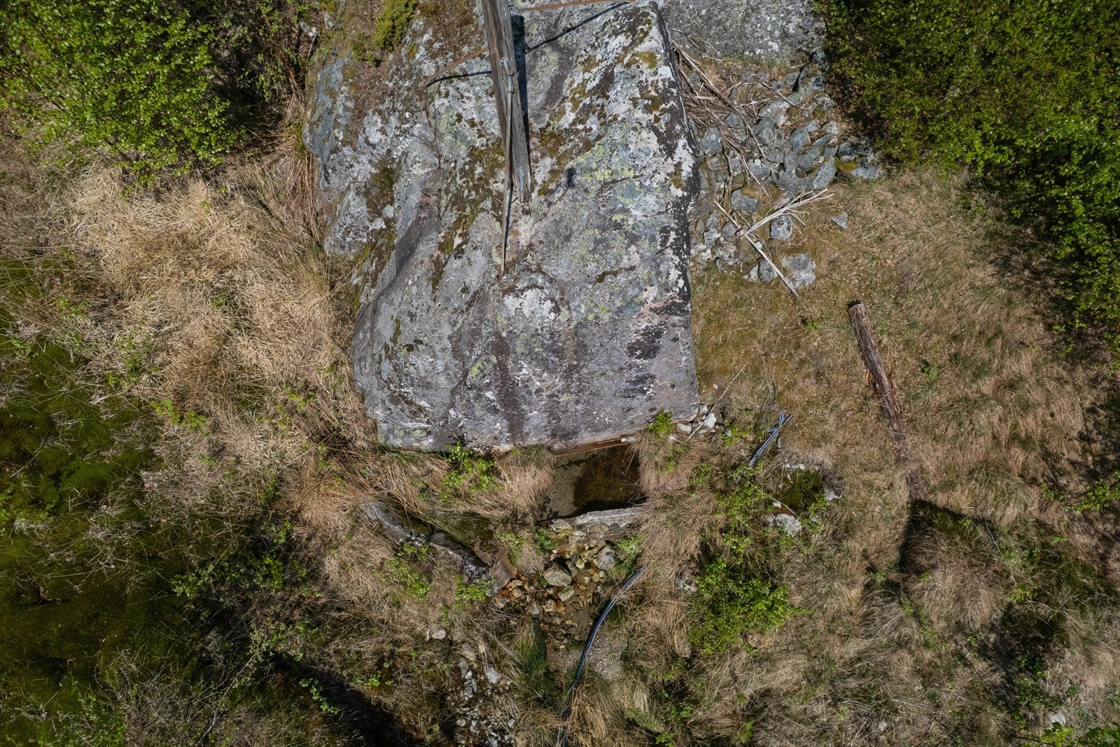 Brønnhull. Galleribilde