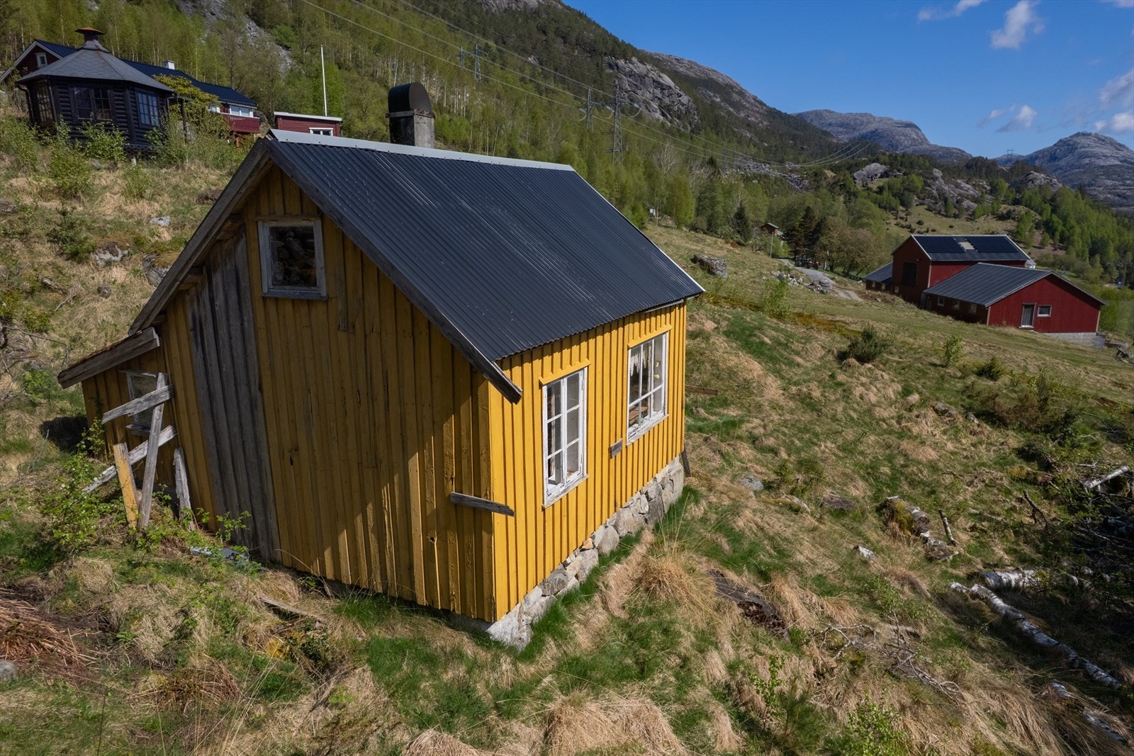 "Tar meg en tur på hytta i hagen" Galleribilde