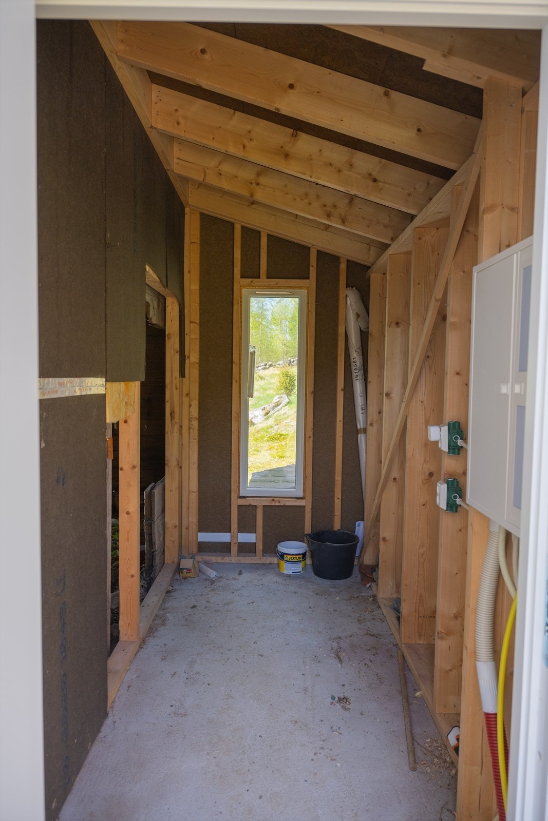 Inngangsparti/gang, lagt opp til elektrisk. Galleribilde