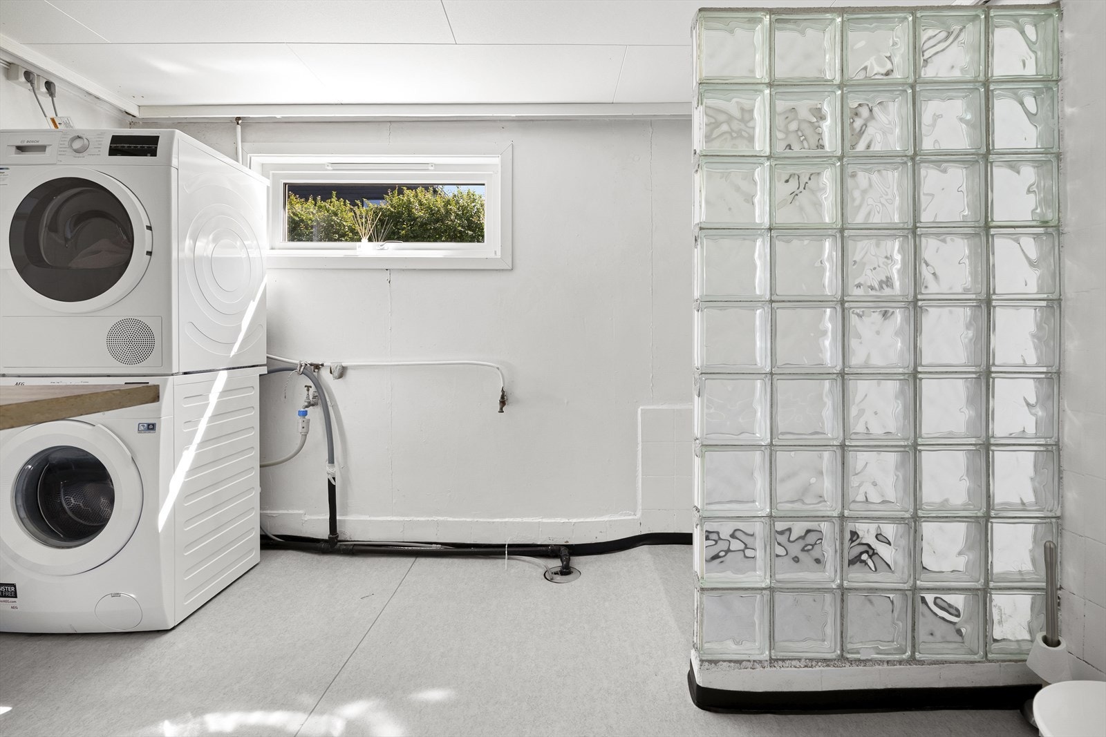 - Det er mulig å innrede et komplett bad - Galleribilde