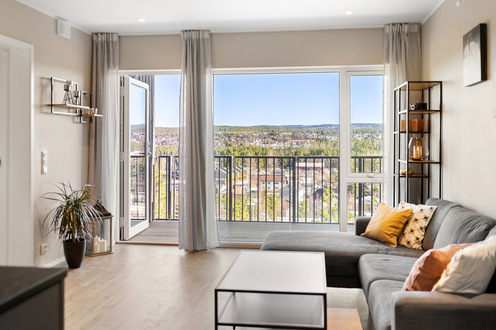 Overbygd balkong Galleribilde