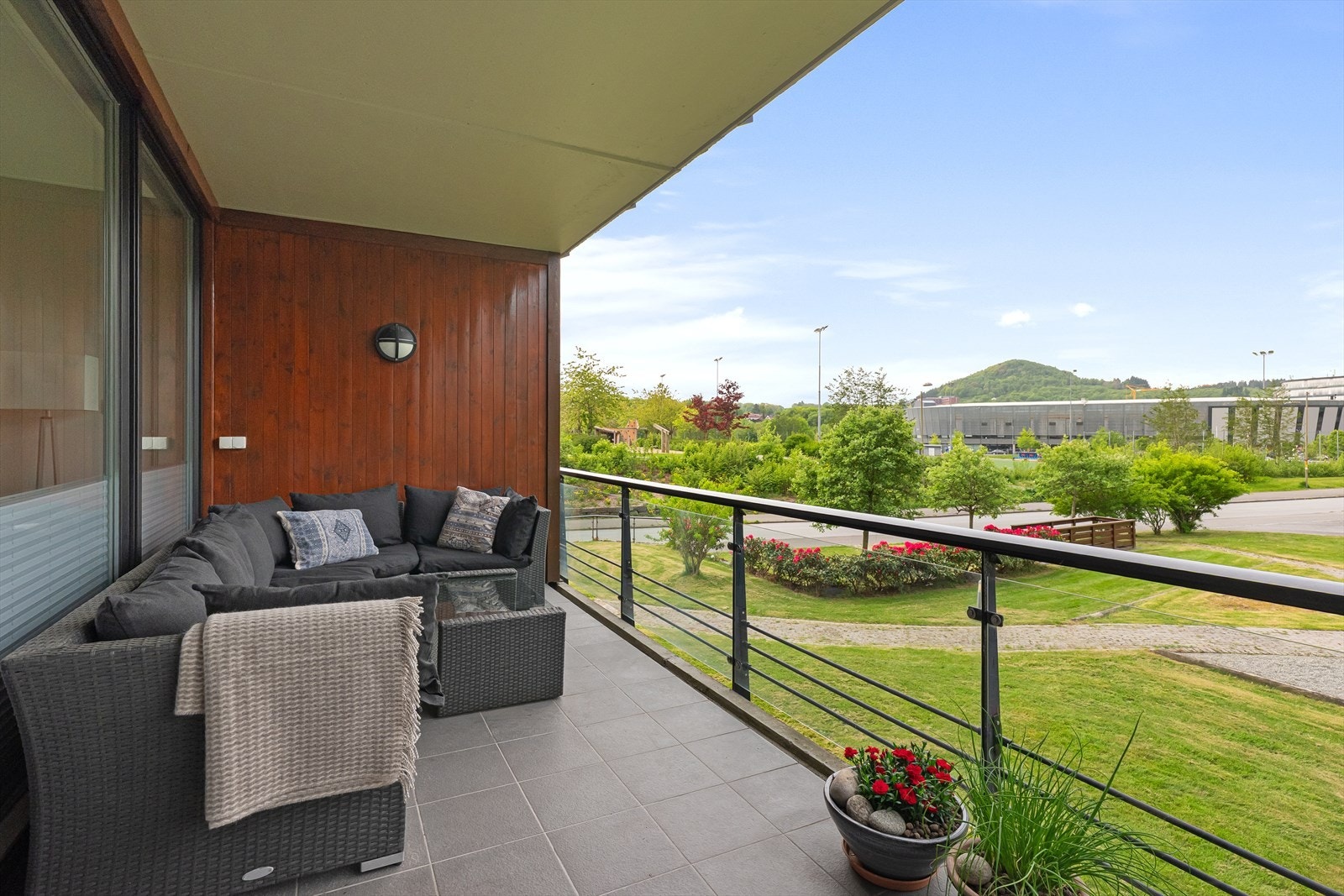 Utsikt mot Lyse arena og Viking sin treningsbane Galleribilde