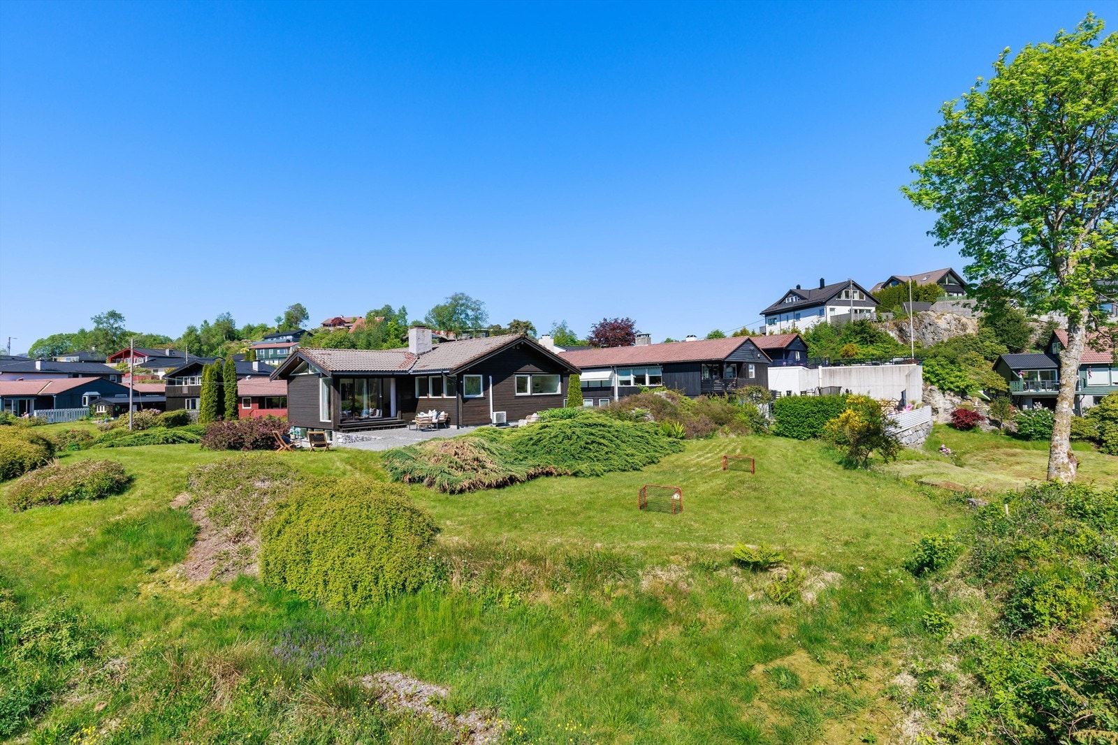 Tomten er på ca. 1.d.a. Galleribilde