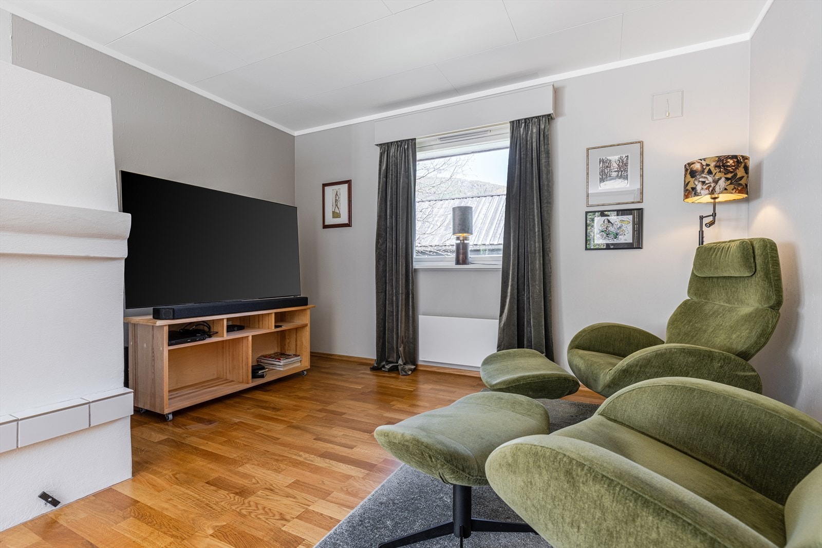 Tv krok. Galleribilde