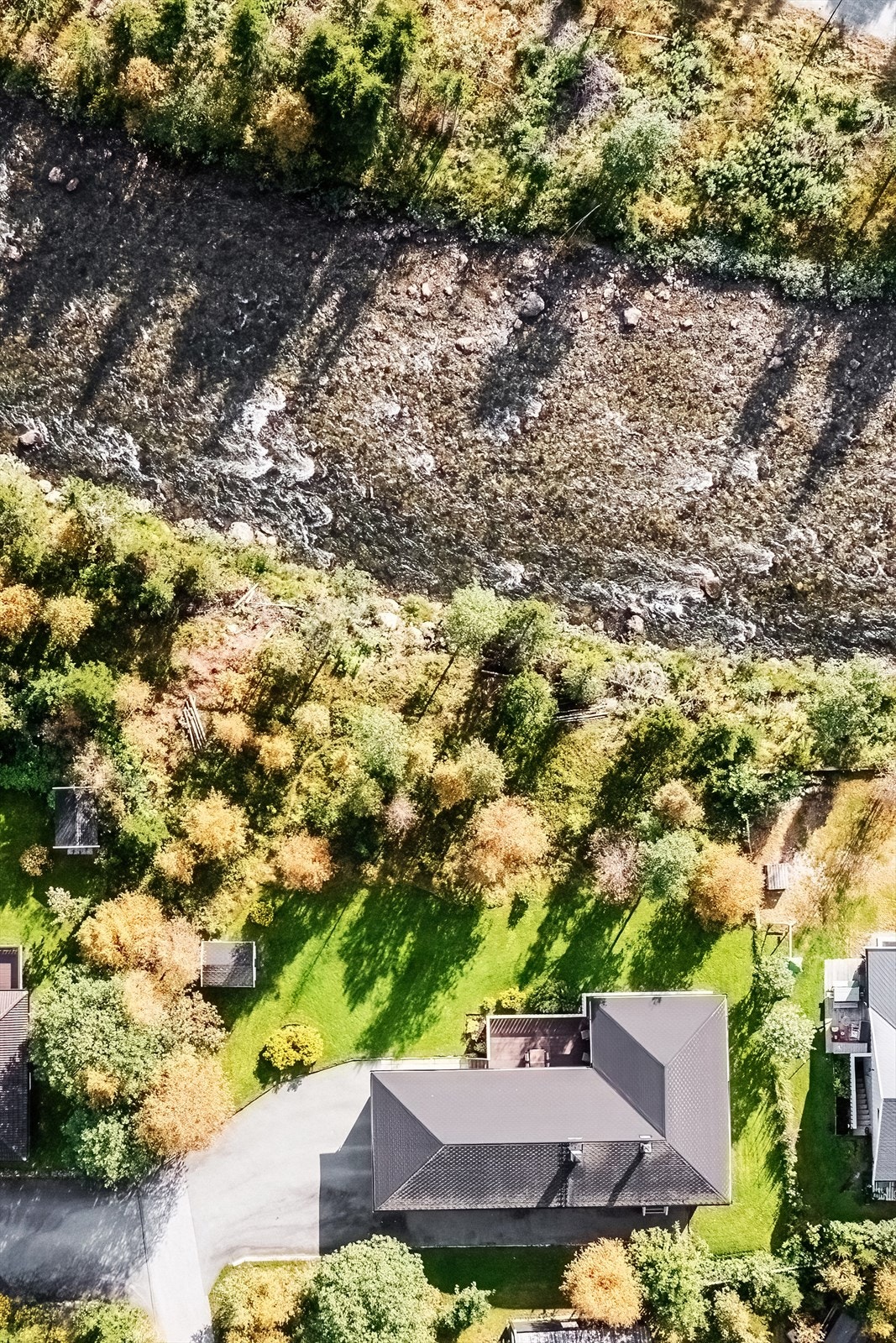 Oversiktsbilde av eiendommen. Galleribilde
