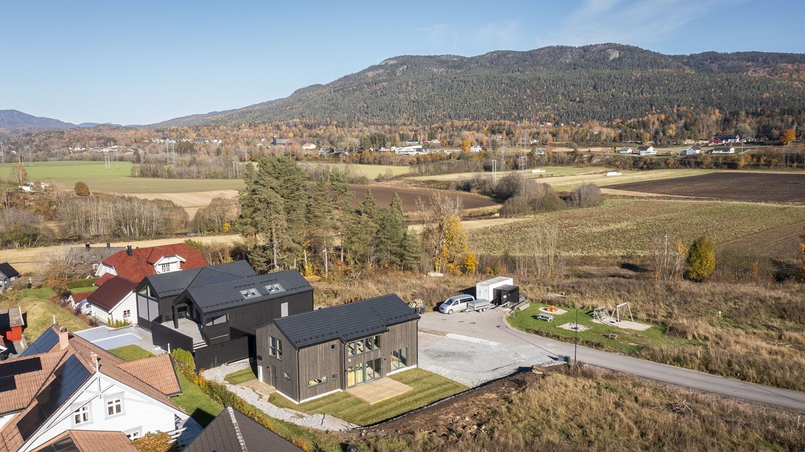 Det er avsatt plass til garasje på tomten Galleribilde
