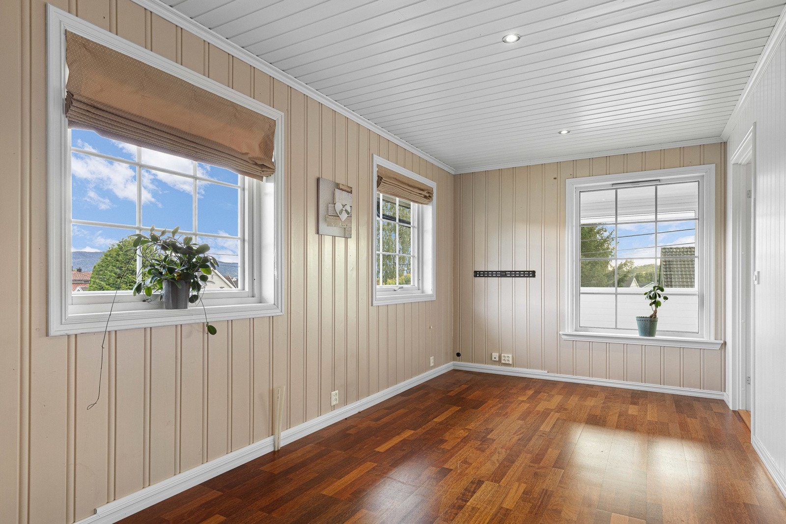 Soverom i 2. etasje er av god størrelse Galleribilde