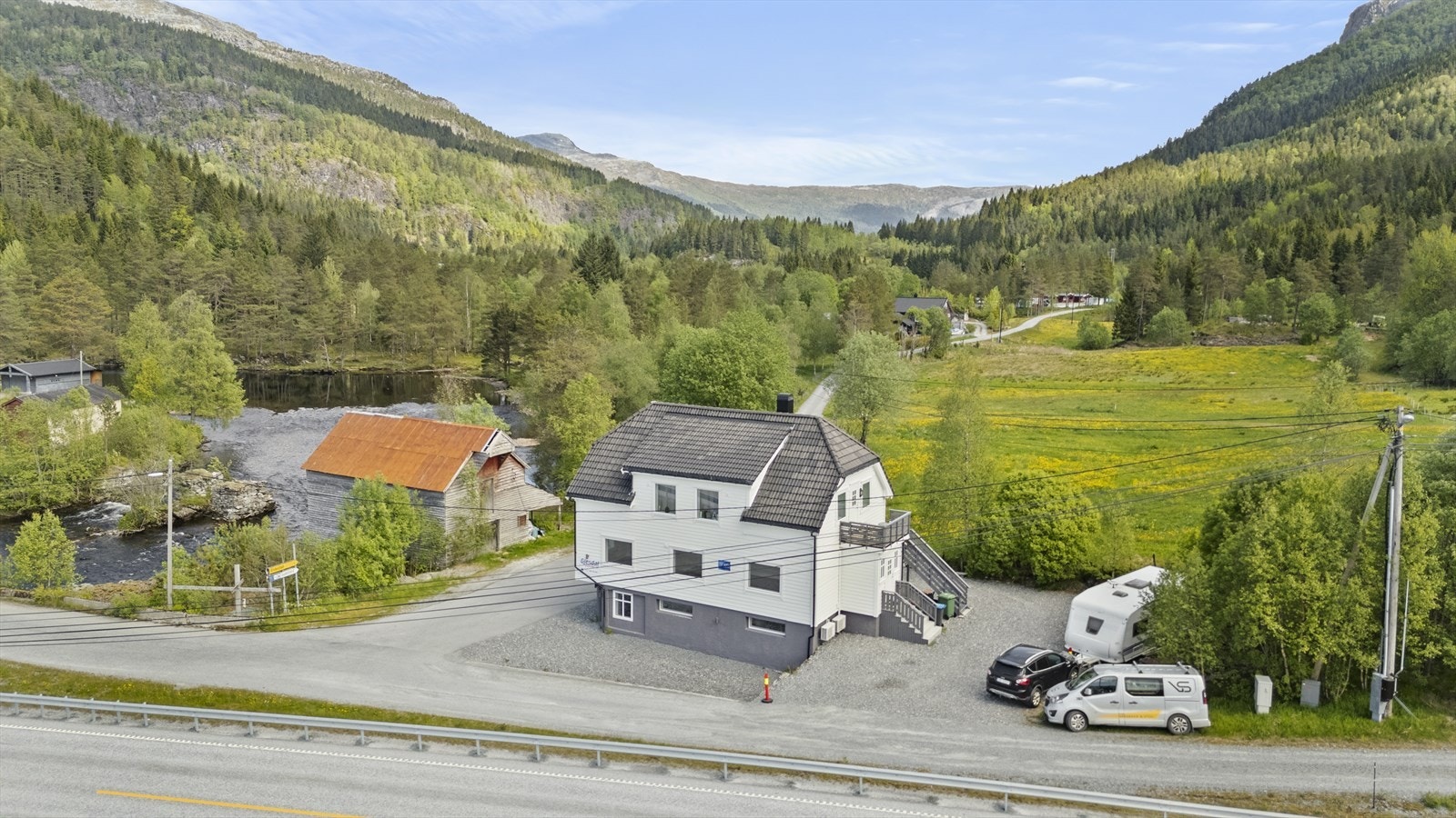 Fine turområder like ved Galleribilde