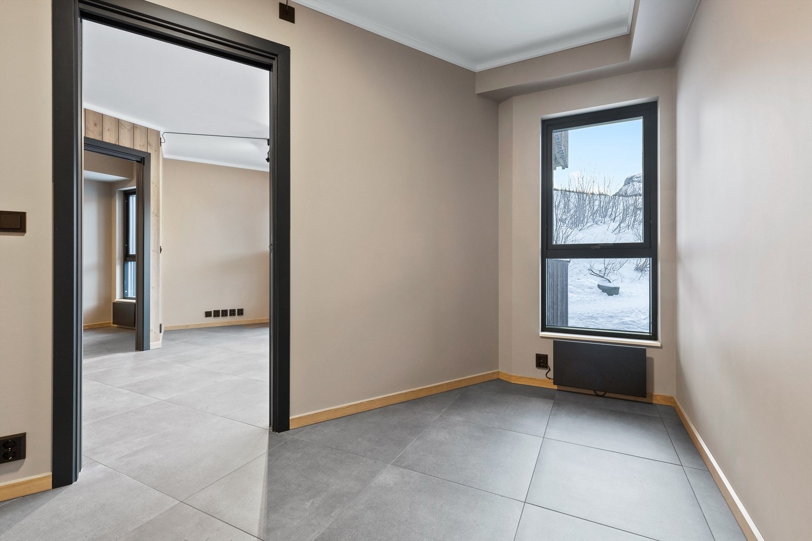 Leiligheten har to soverom, her fra soverom nr 1. Galleribilde