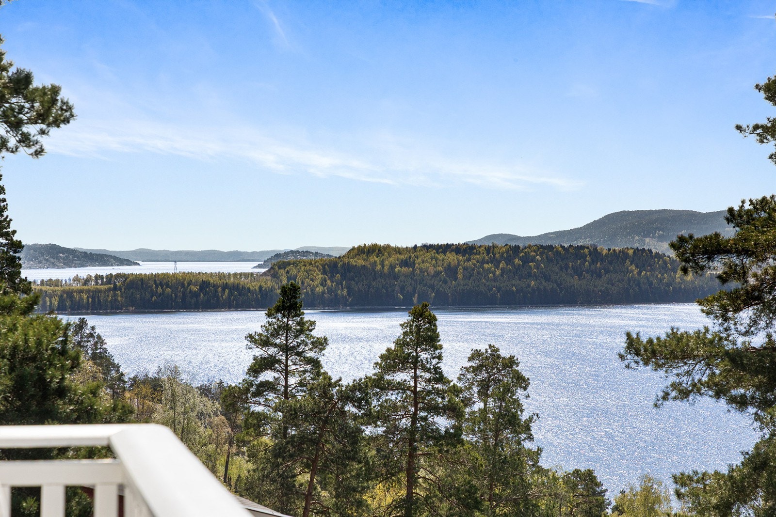 Utsikt retning Verket og Holmsbu Galleribilde