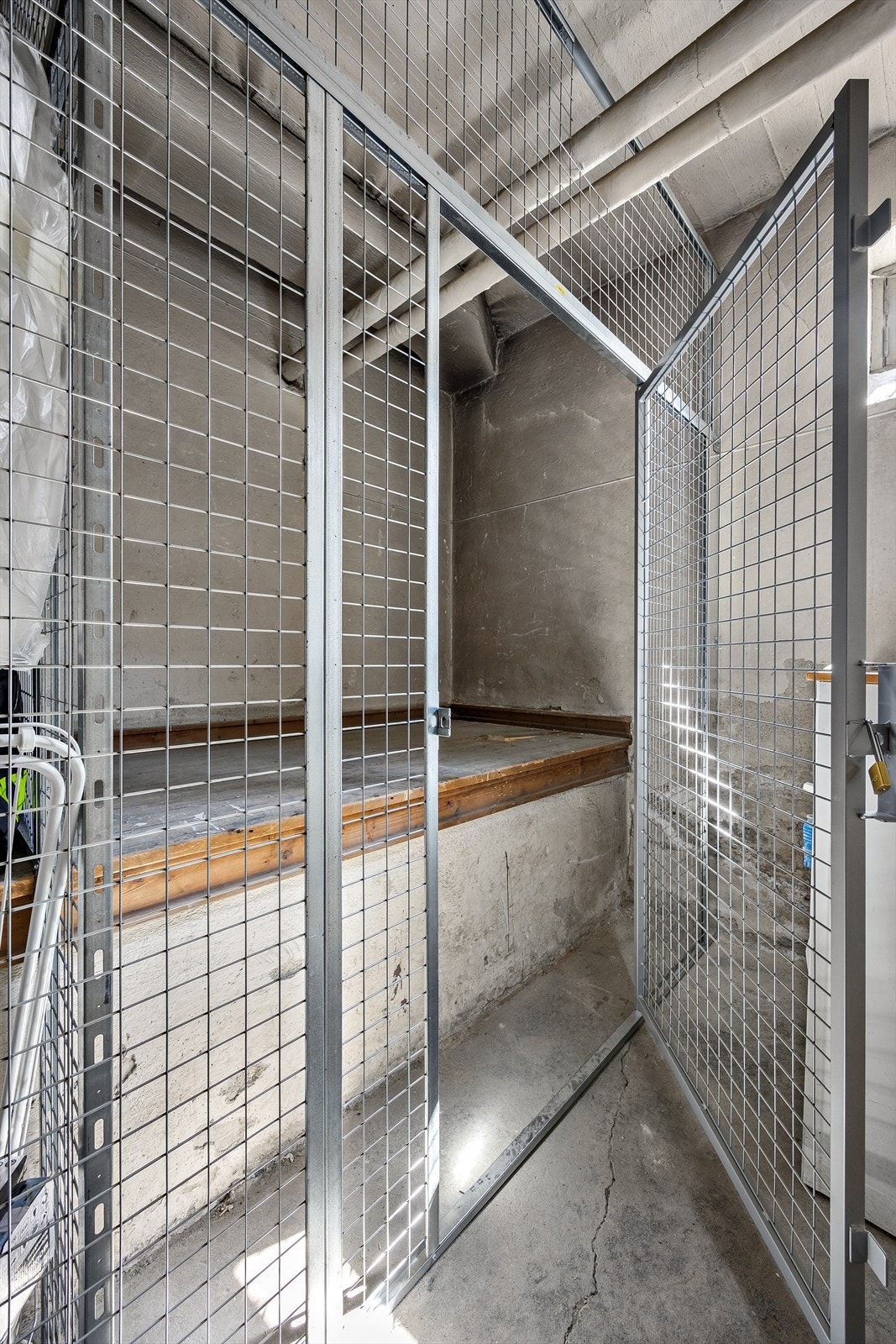 Kjellerbod Galleribilde