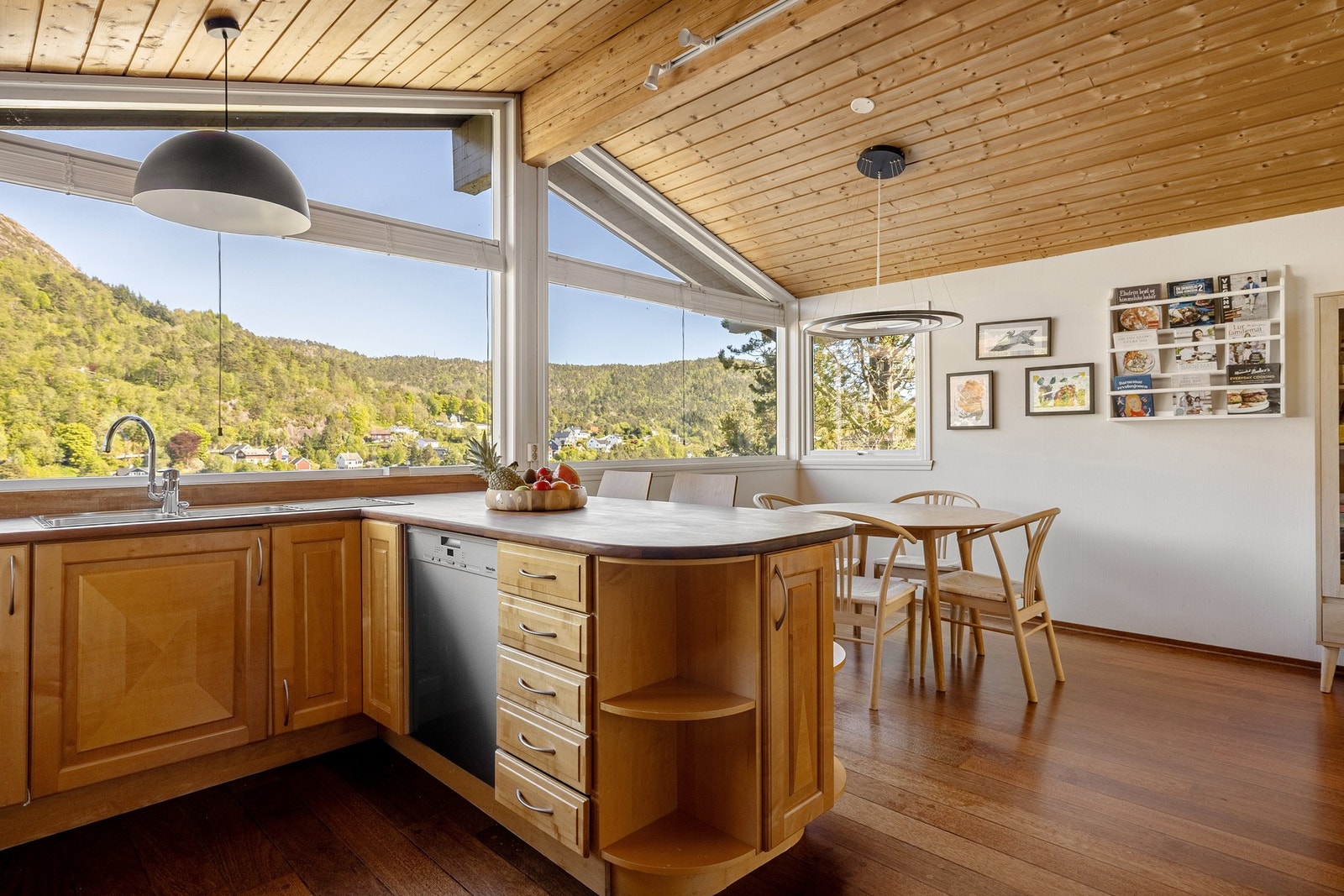 Her er det rom for både hverdagens raske frokoster og helgens mer langsomme måltider. Galleribilde