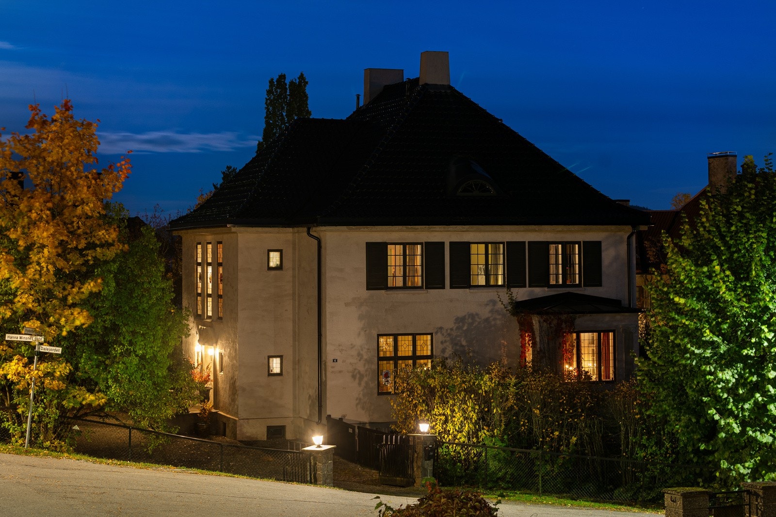 Kveldsstemning på Dalejordet. Galleribilde
