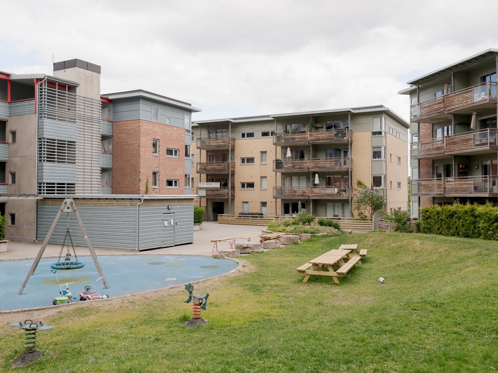 Her bor du i et veldrevet borettslag! Galleribilde