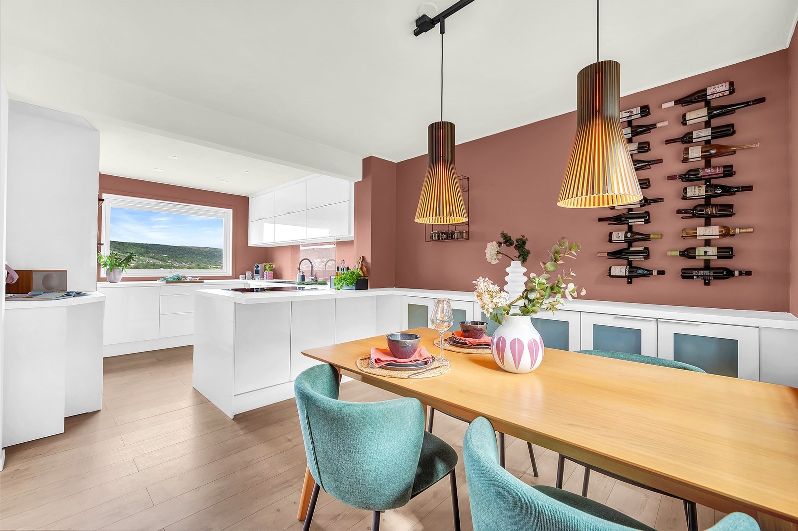 Lekkert og moderne kjøkken fra 2016. Galleribilde