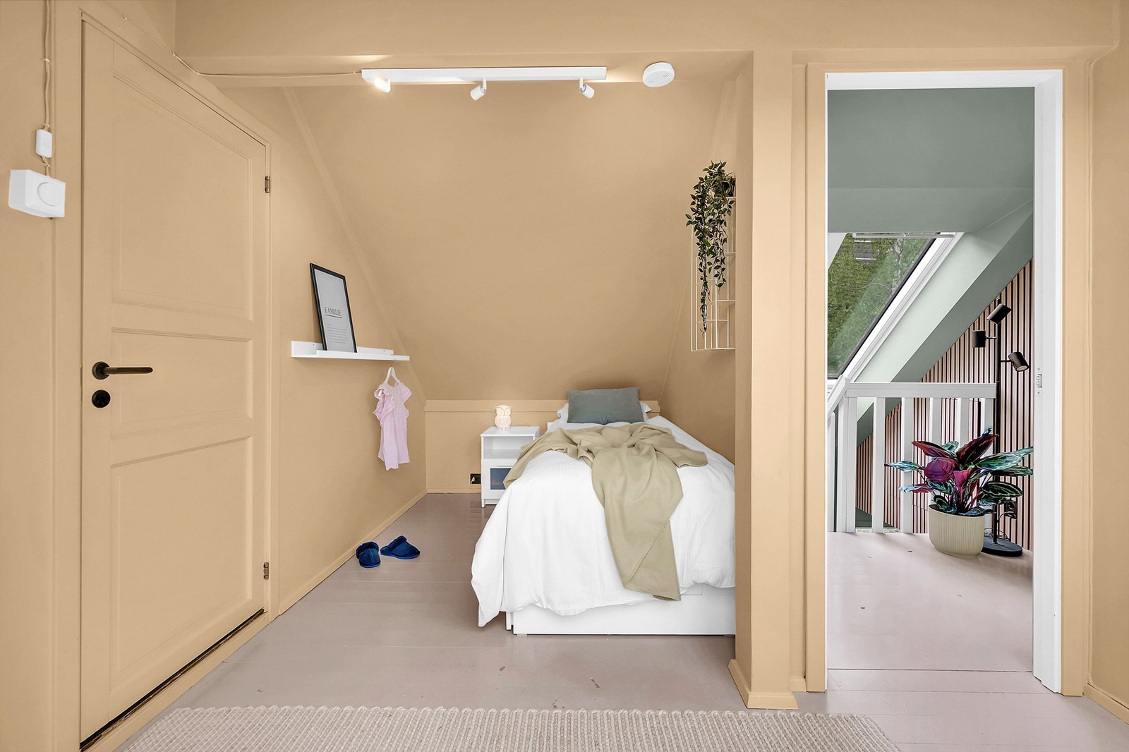 Fra soverom 4 har du direkte tilgang til toalettrom. Galleribilde