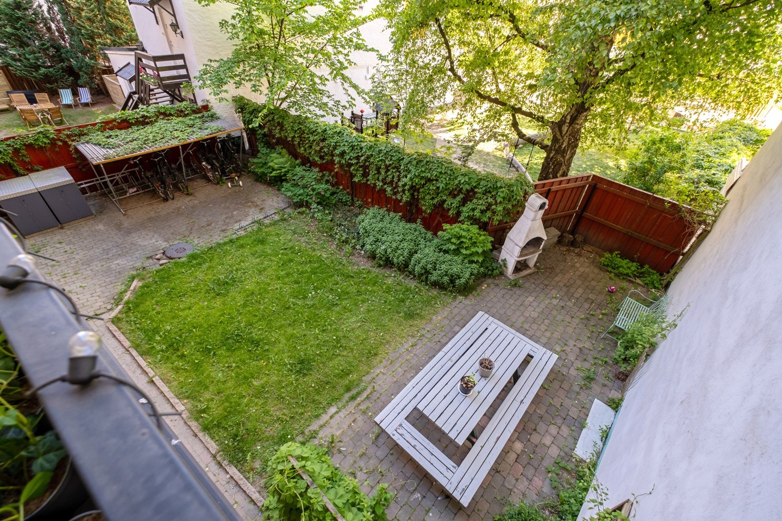 Gårdsrommet er nydelig opparbeidet. Galleribilde