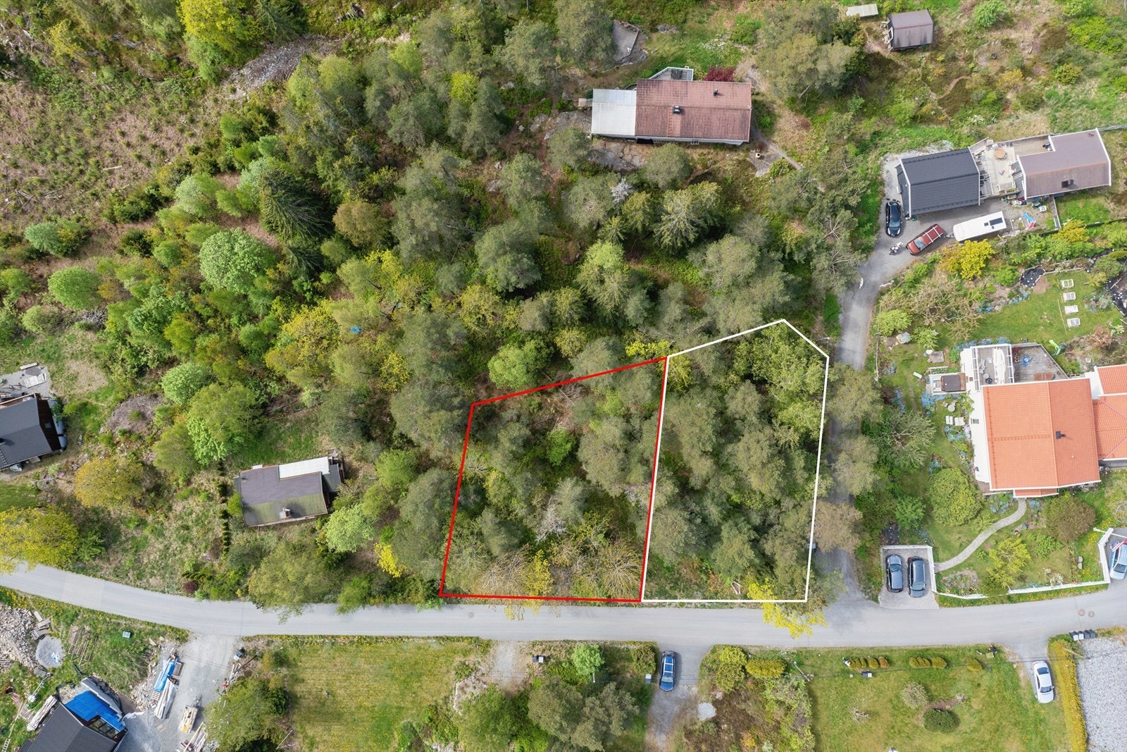 To tomter selges samlet! Galleribilde