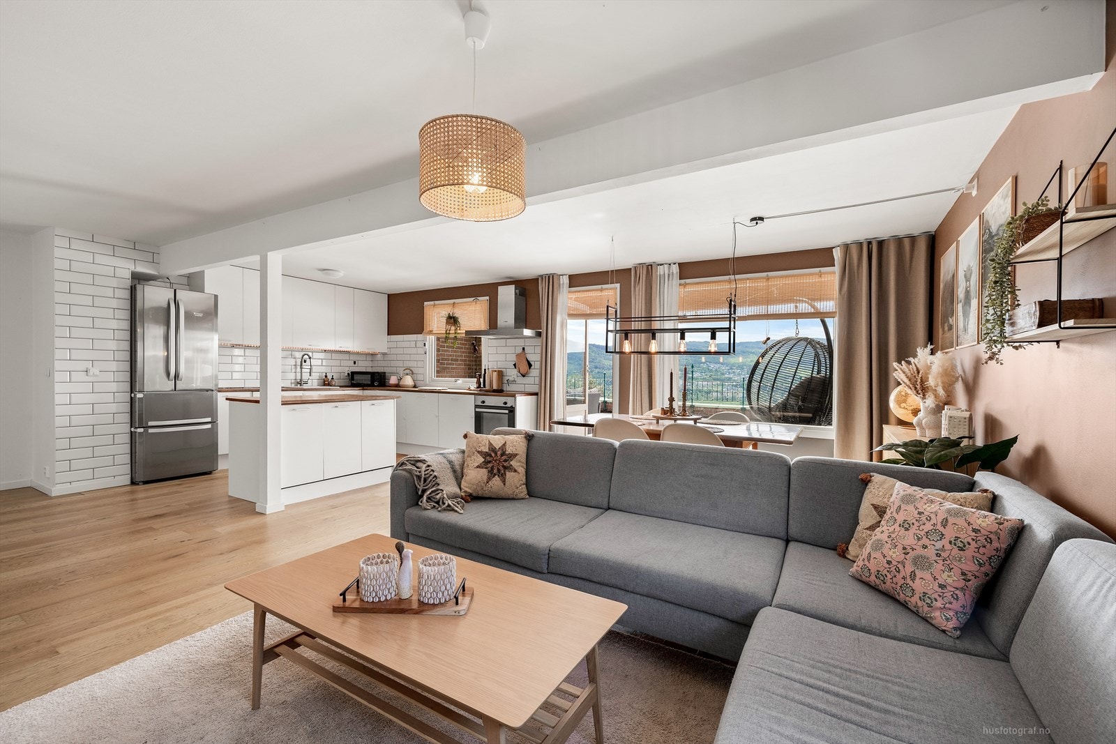 NBBO Eiendomsmegling v./ Martin Morken Hjertås ønsker velkommen til visning i Jupiterveien 114! Galleribilde