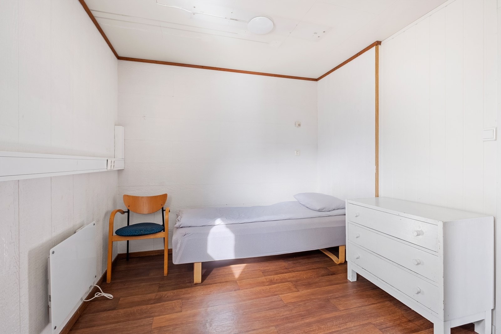 Soverom nummer 8 er innredet der det på tegning er inntegnet wc og tekjøkken Galleribilde