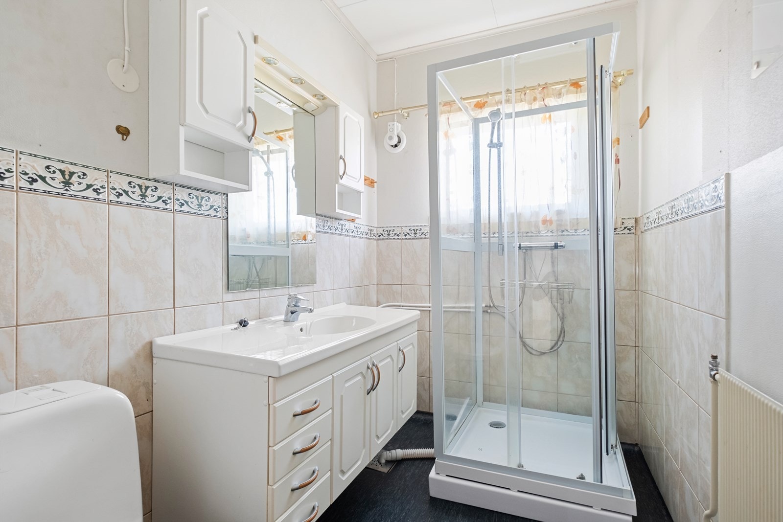 Bad i hovedetasje Galleribilde