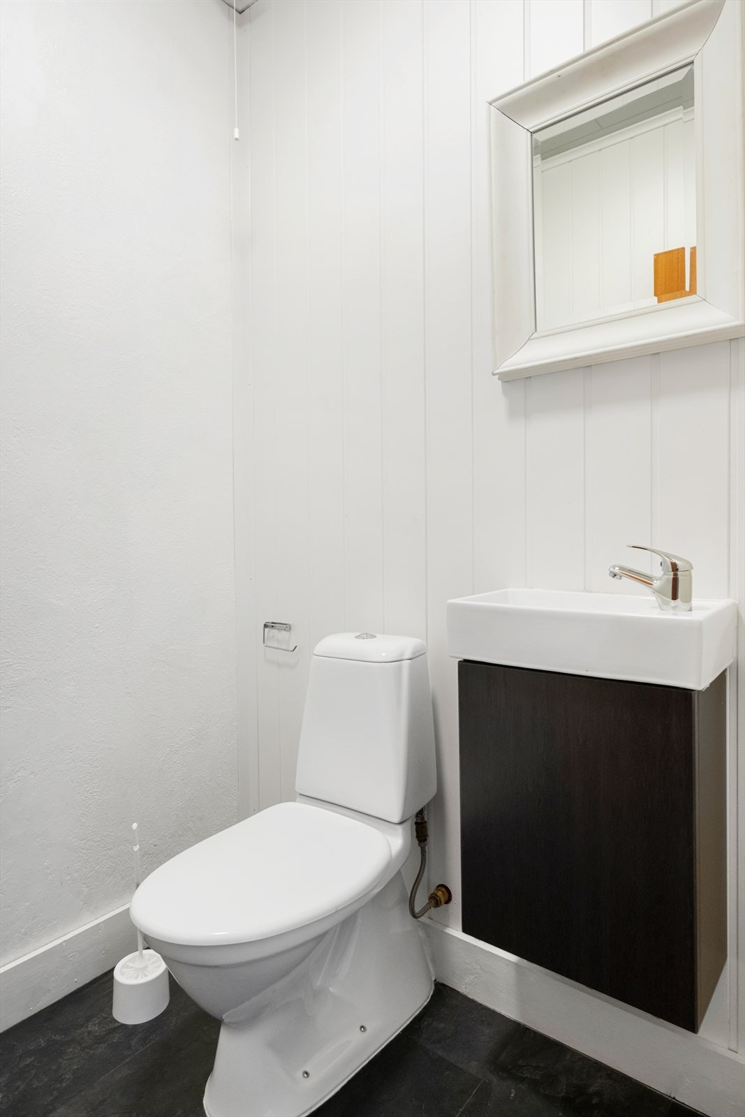 Toalett i hovedetasje Galleribilde