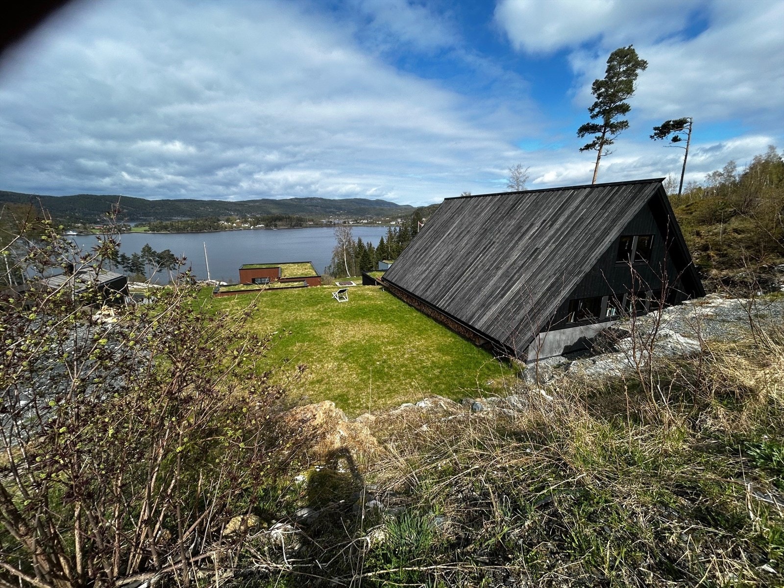 Ahytta har en god beliggenhet i feltet og en fantastisk utsikt Galleribilde