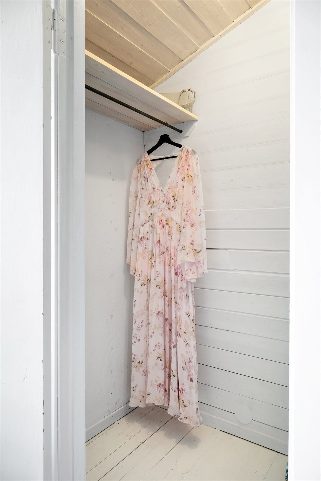 Liten bod inn fra soverommet Galleribilde