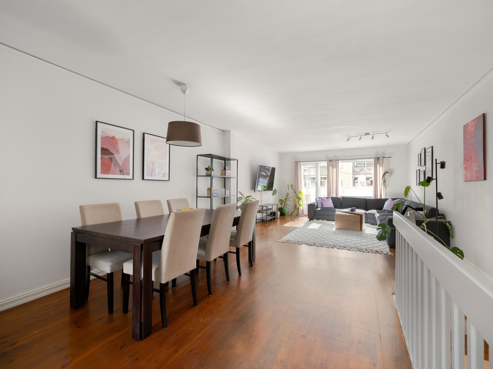 Nå går vi opp i etasjen over, som da blir 3. etg. Galleribilde