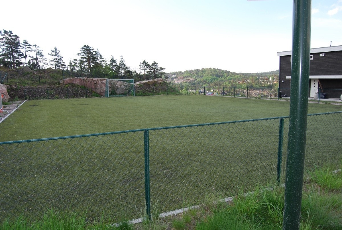 Fottballbane - Nærområde Galleribilde