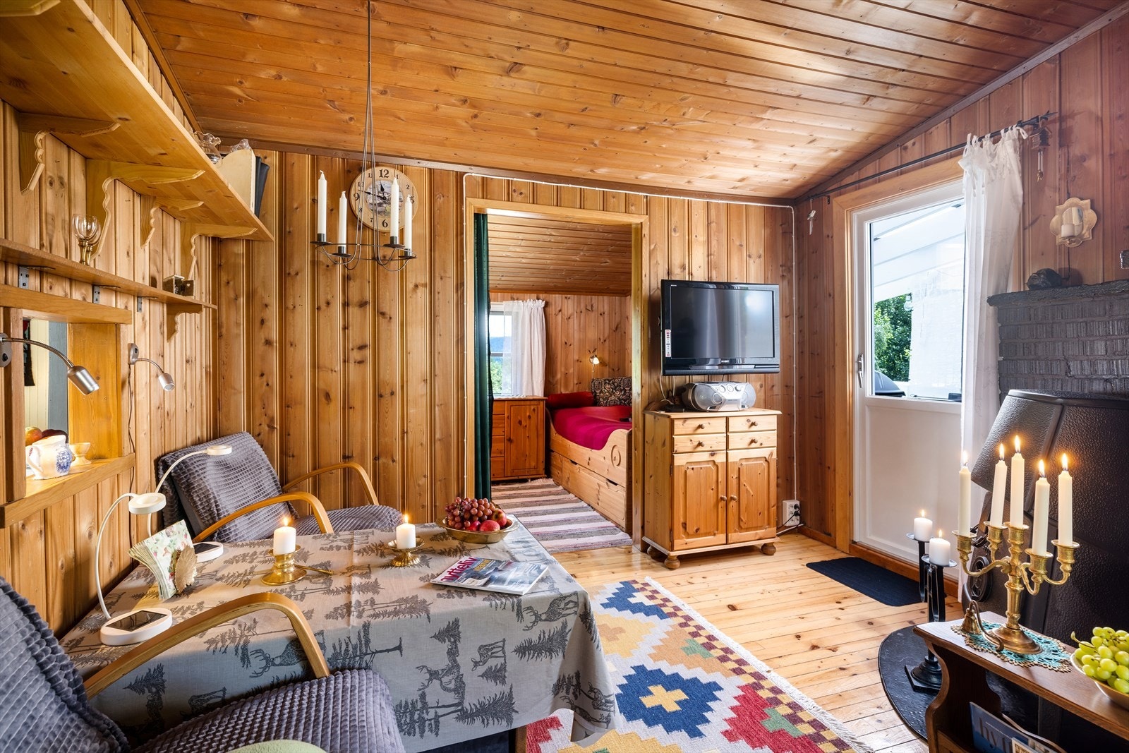 I hytta er det 2 soverom. Galleribilde