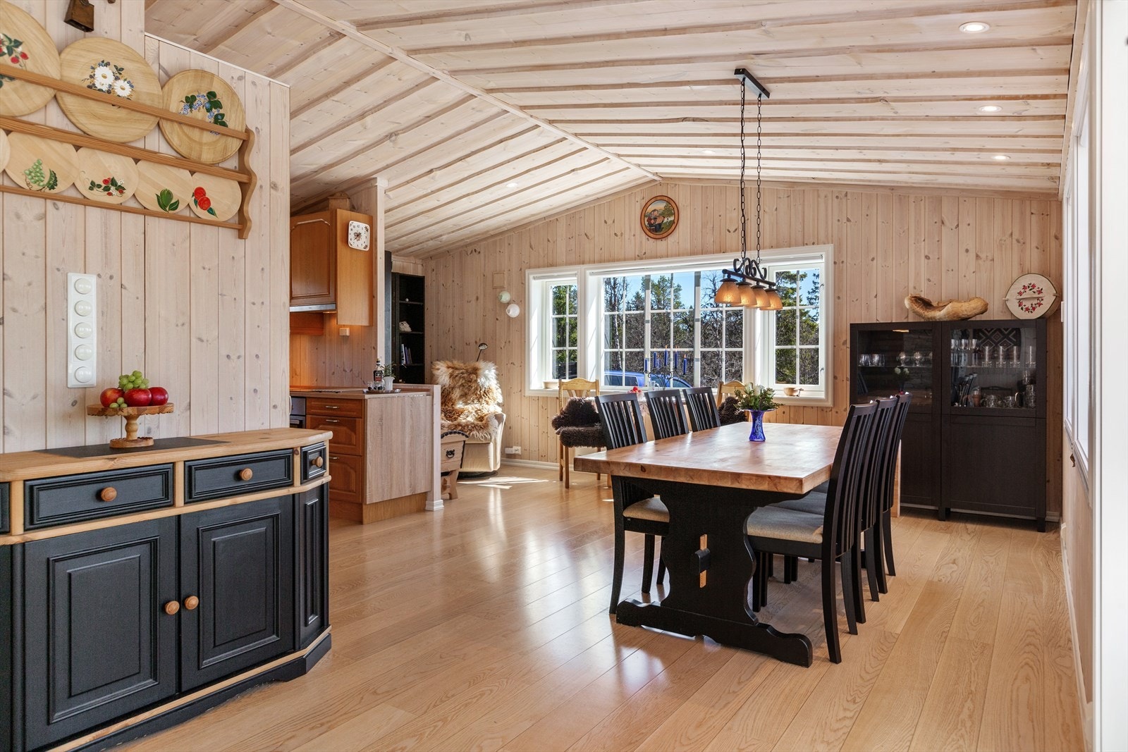 God takhøyde. Galleribilde