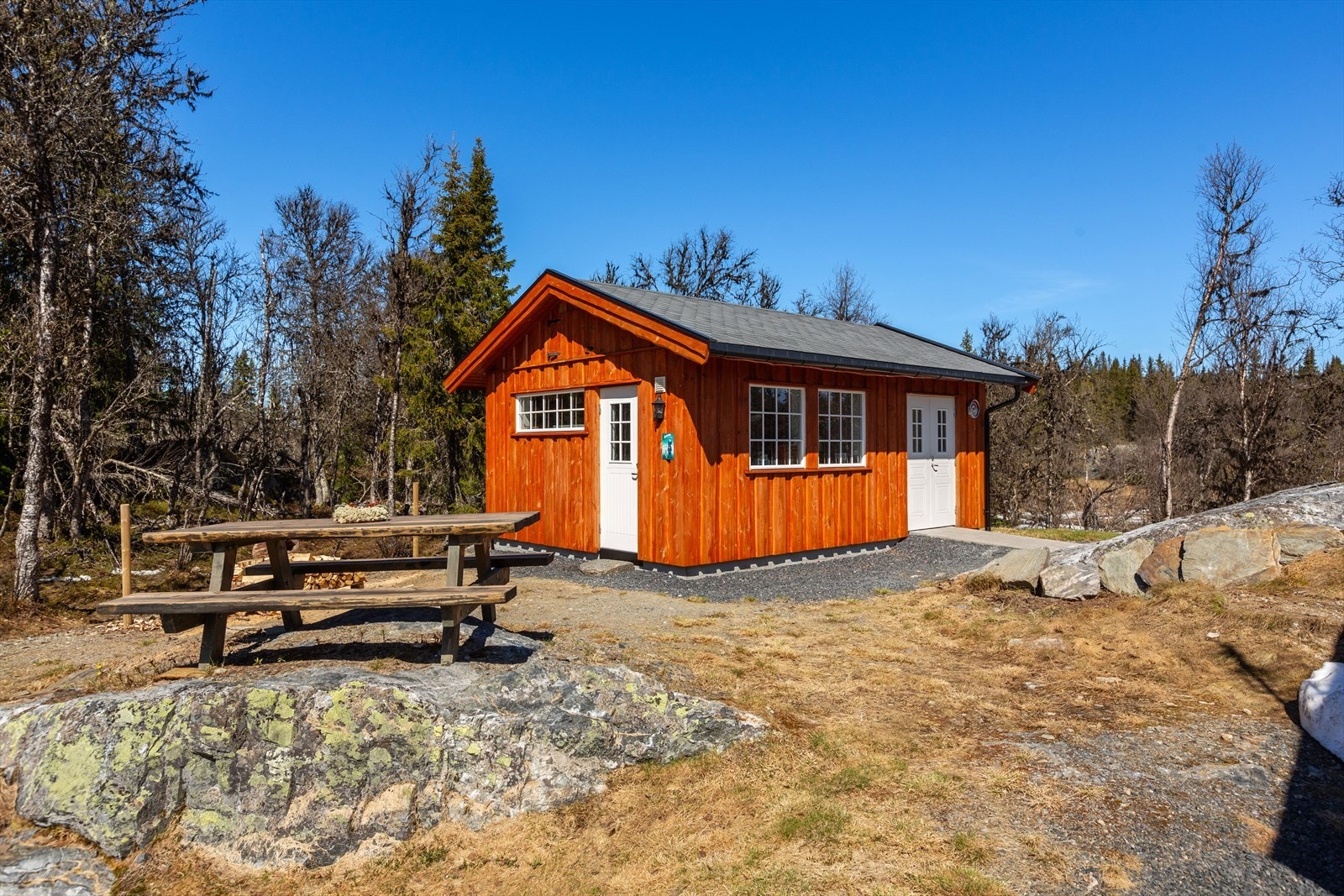 Uthus som benyttes som verksted og redskapsbod. Galleribilde