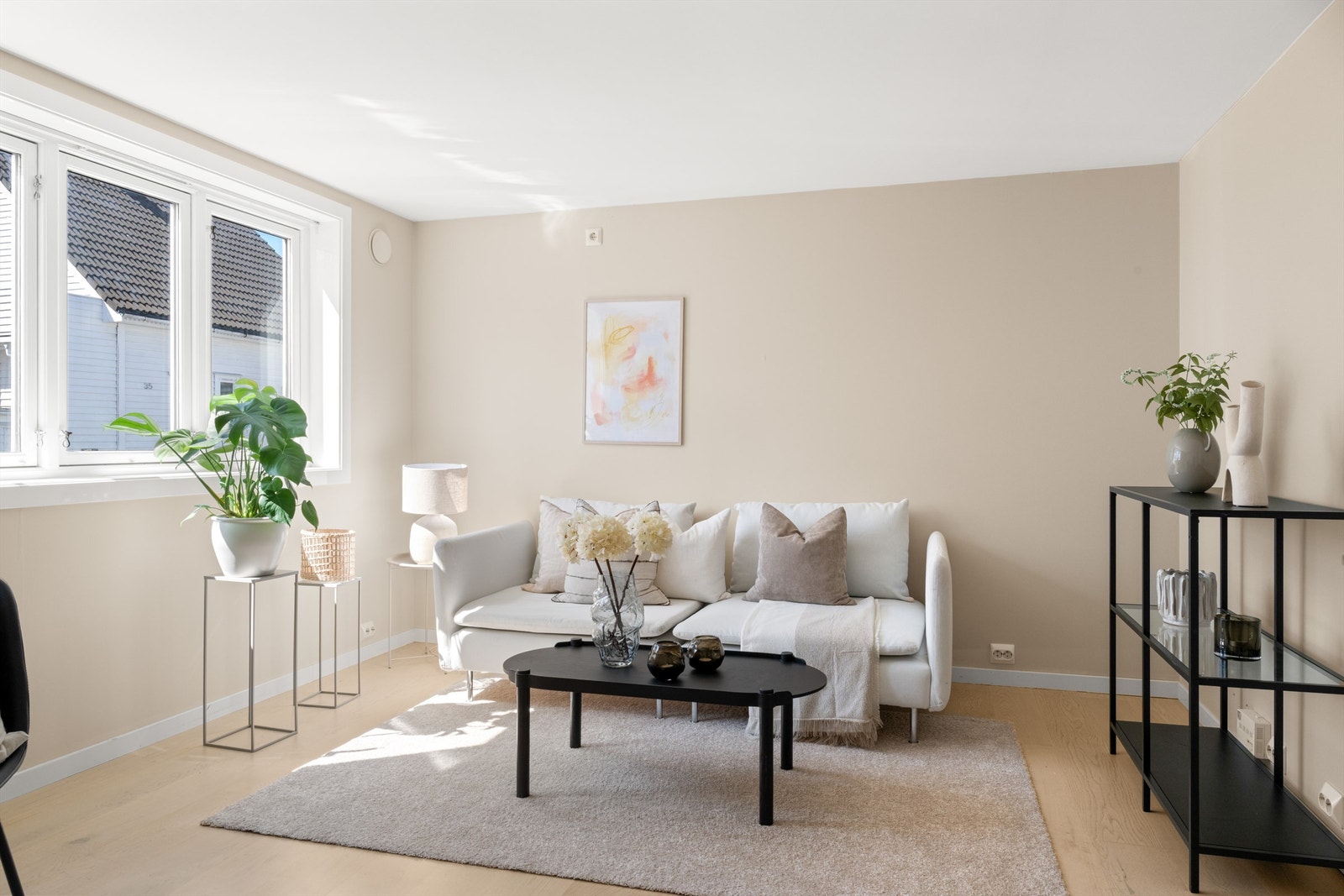 Lys og pen halvpart tomannsbolig med 3 soverom Galleribilde