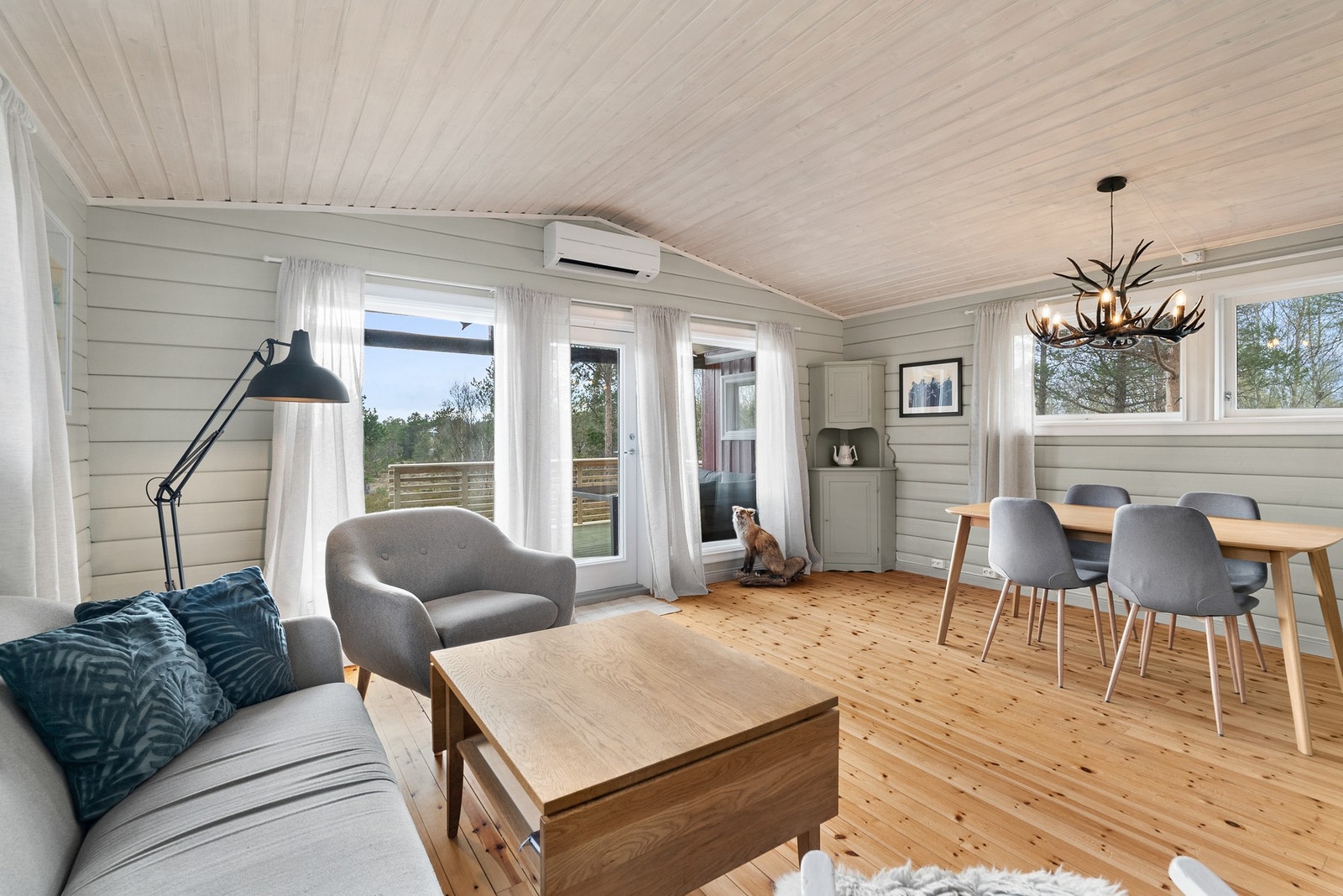 Meget innbydende hytte med bla. 3 soverom. Galleribilde