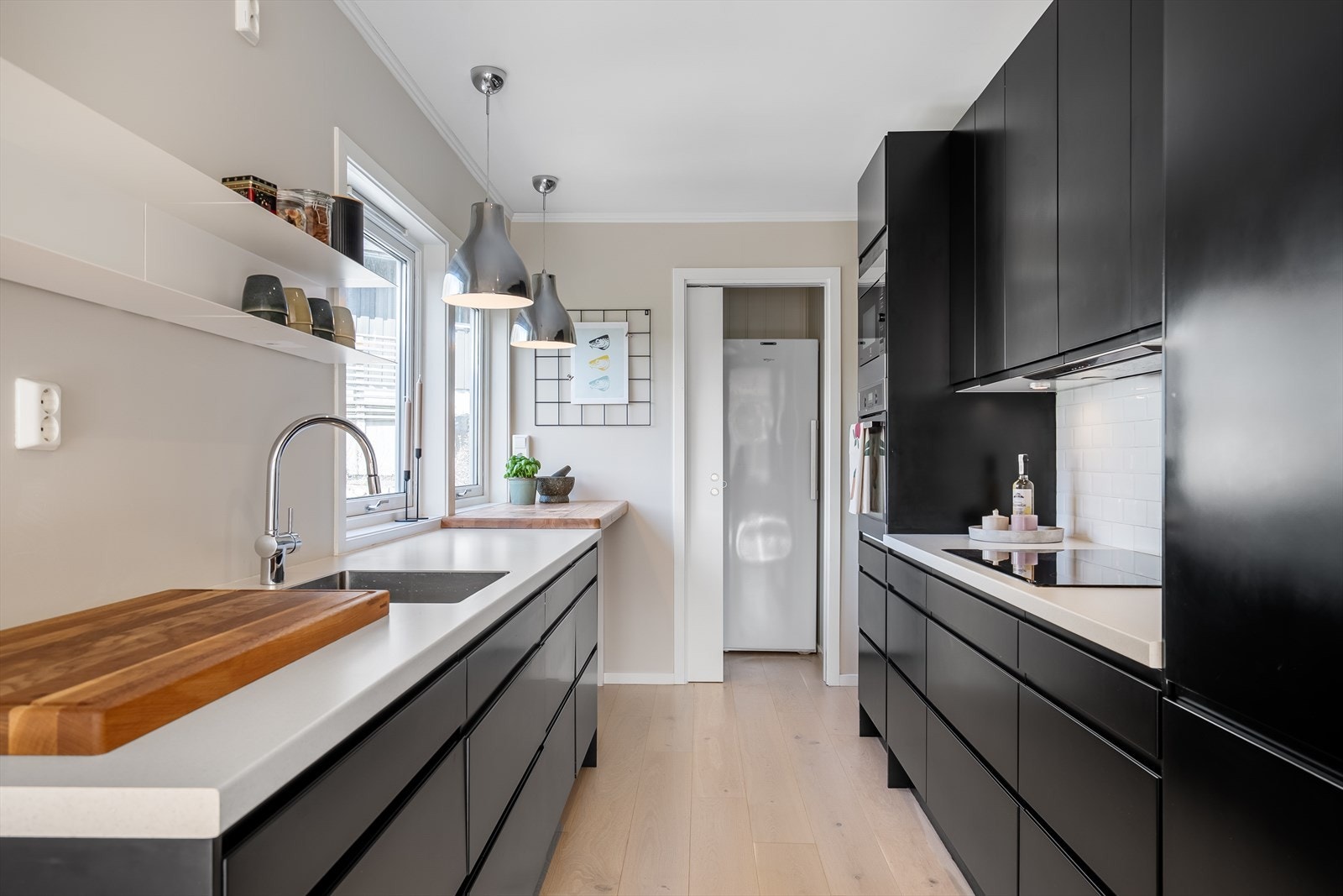 Flott og moderne kjøkken. Galleribilde