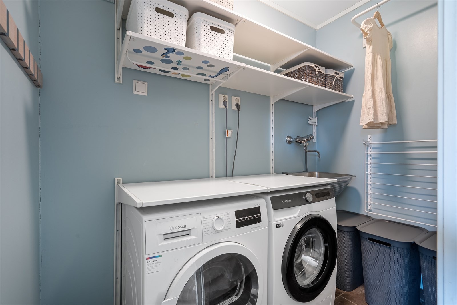 Vaskerom Galleribilde