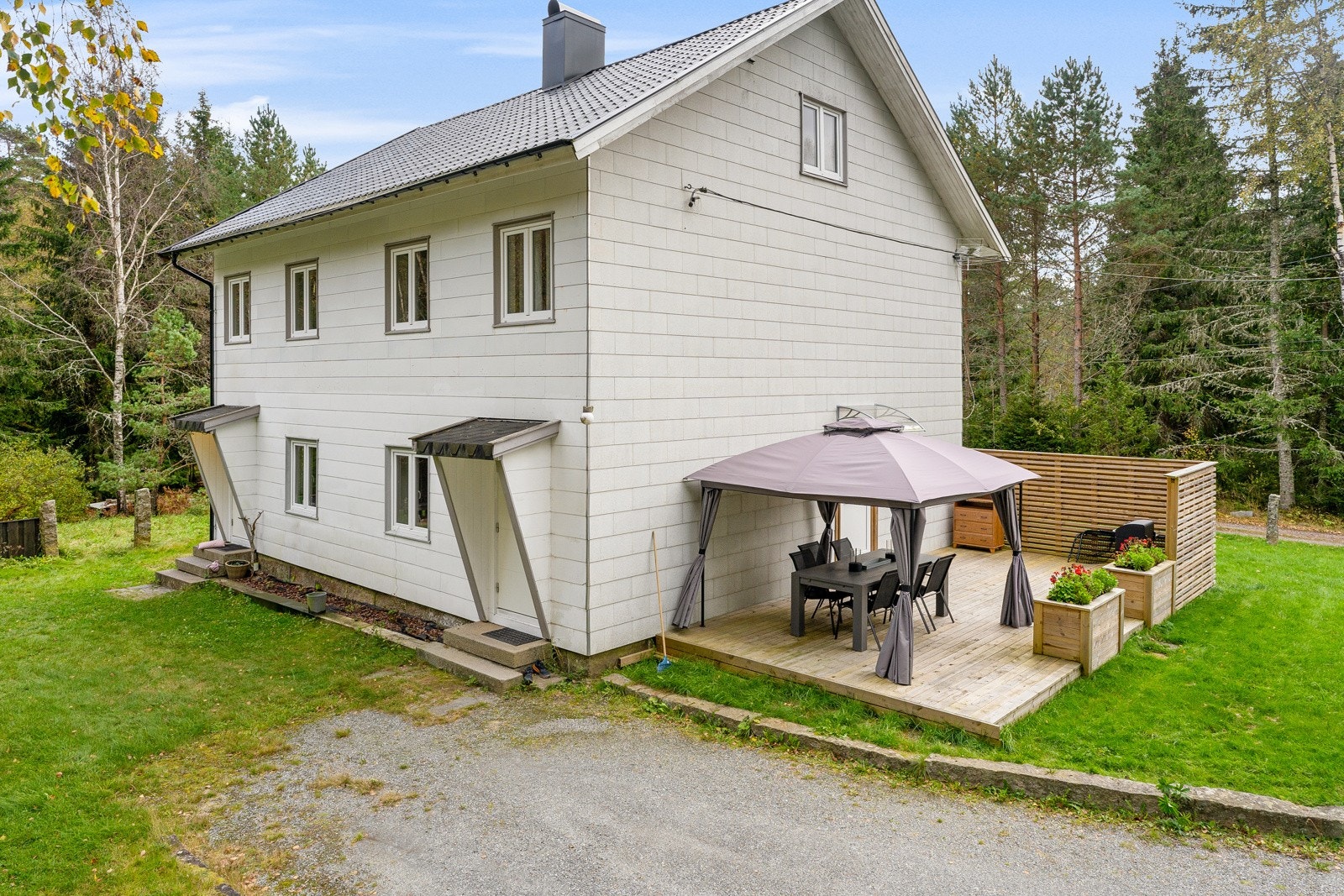 Velkommen til Gamleveien sør 4. Galleribilde