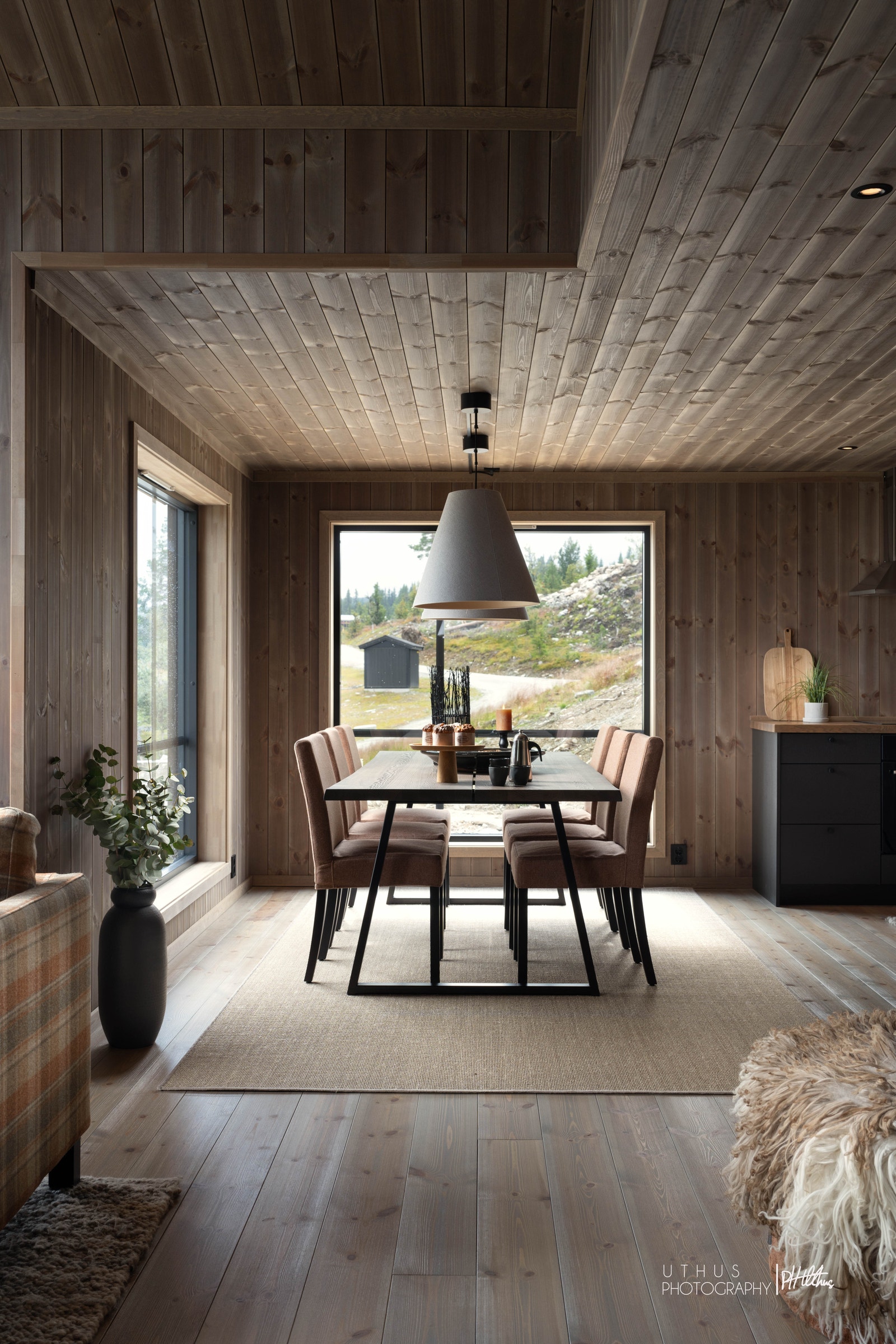 God plass til stor spisestue Galleribilde