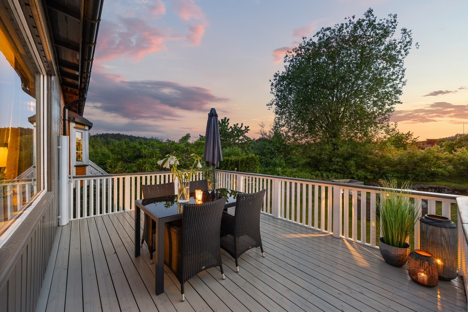 Velkommen til Katrineåsveien 36, presentert av Hege Jøldal i Nordvik Asker. Galleribilde