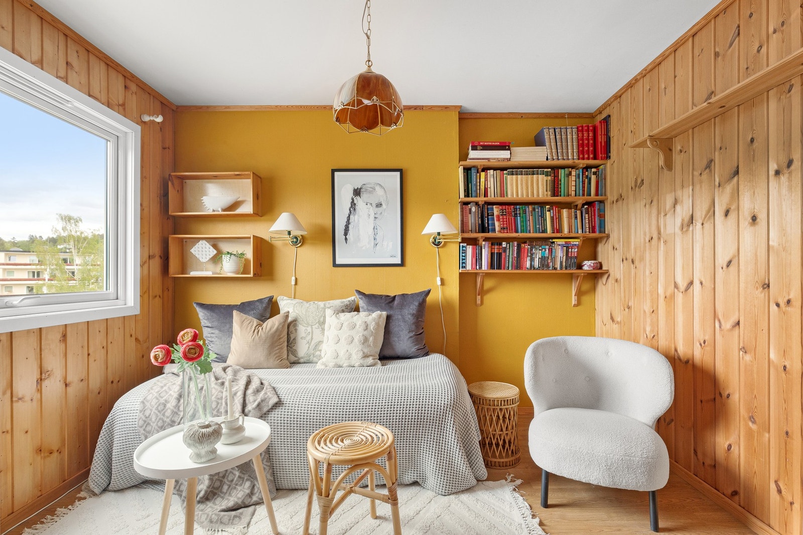 Leiligheten har en familievennlig planløsning med 4 gode soverom som enkelt kan anvendes som en ekstra tv-stue eller kontor Galleribilde