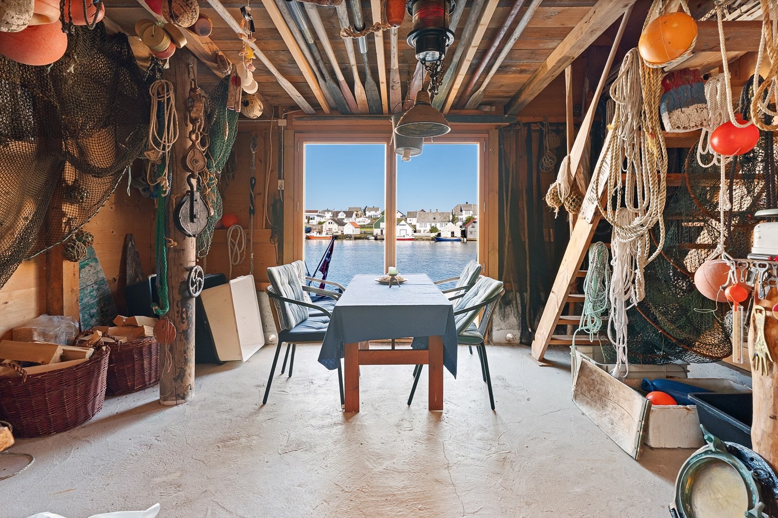 Naustrom Galleribilde