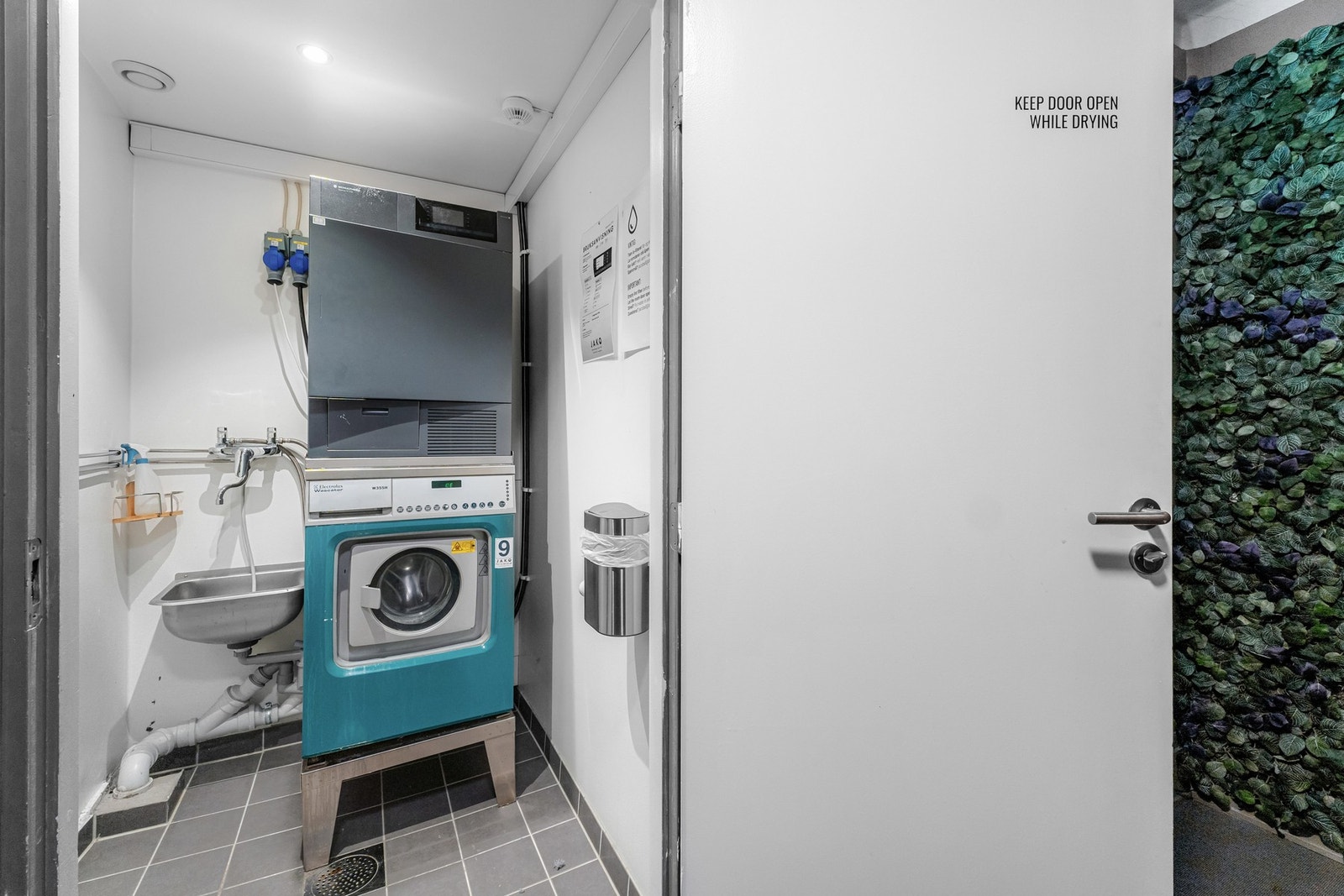 Fellesvaskeri. Galleribilde