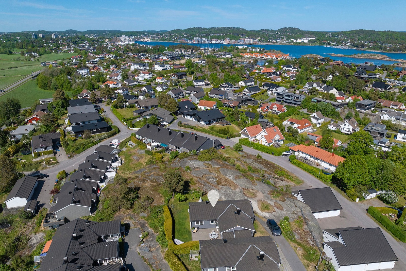 Nærområdet Lofterød, et fantastisk boområde ved fjorden Galleribilde