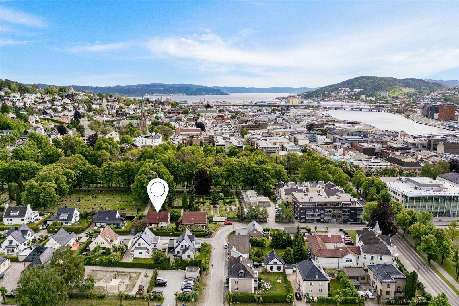 Det er et sentrumsnært og pendlervennlig område som har mye å tilby Galleribilde